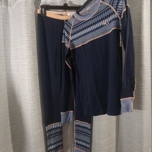 NWT Kari Traa base layers pants and top, size Medium